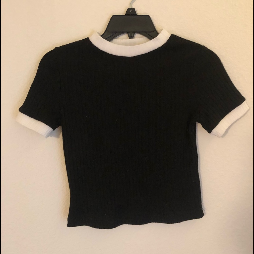 Brandy Melville Crop Top